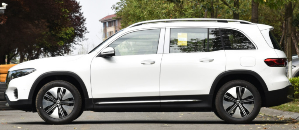 BENZ EQB 260 2022 5 Door 5 Seats Compact SUV