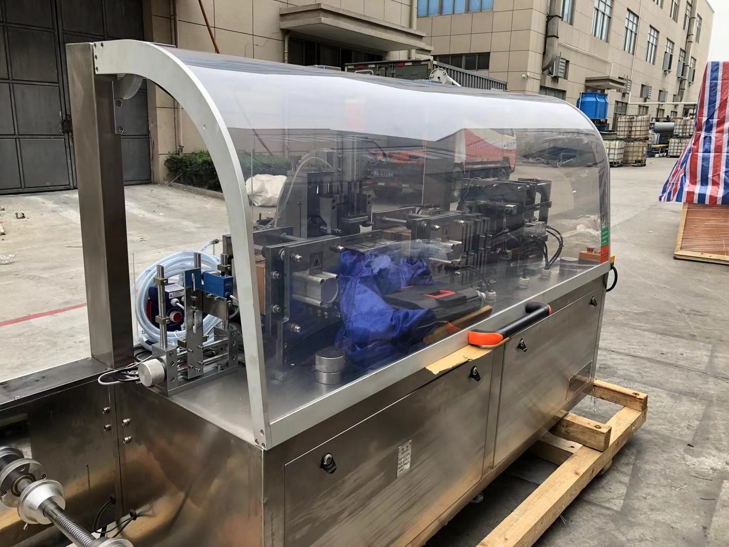 Glass Lens Wet Wipes Packaging Machine Functional Wet Tissue Packaging Machine