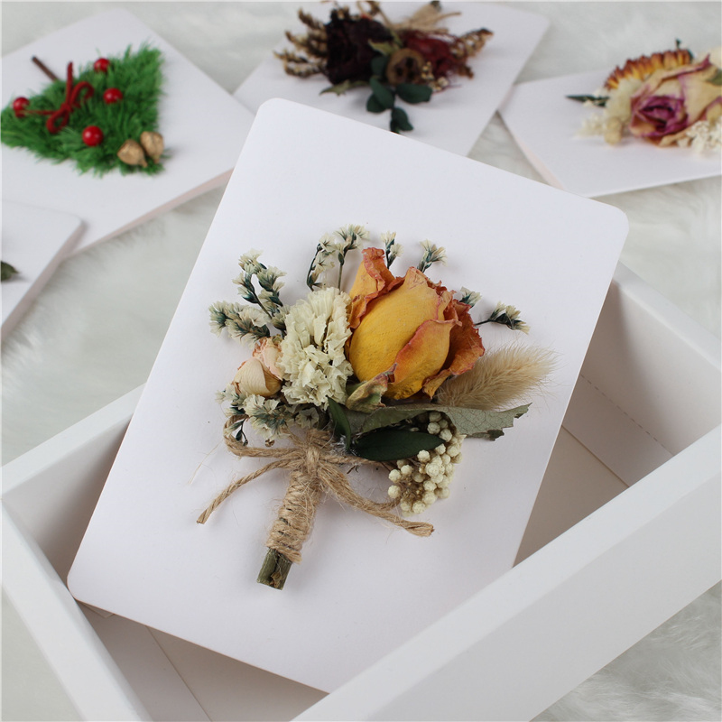 Custom Color Dried Flower Cards , Handmade Floral Cards For Valentine's Day Present