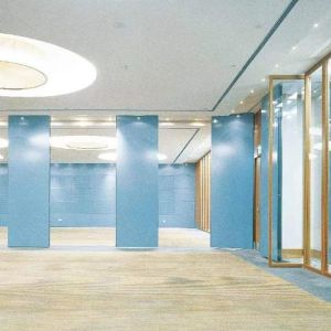 China 100mm Soundproof Office Partition Wall Movable Banquet Hall Sliding Partition on sale