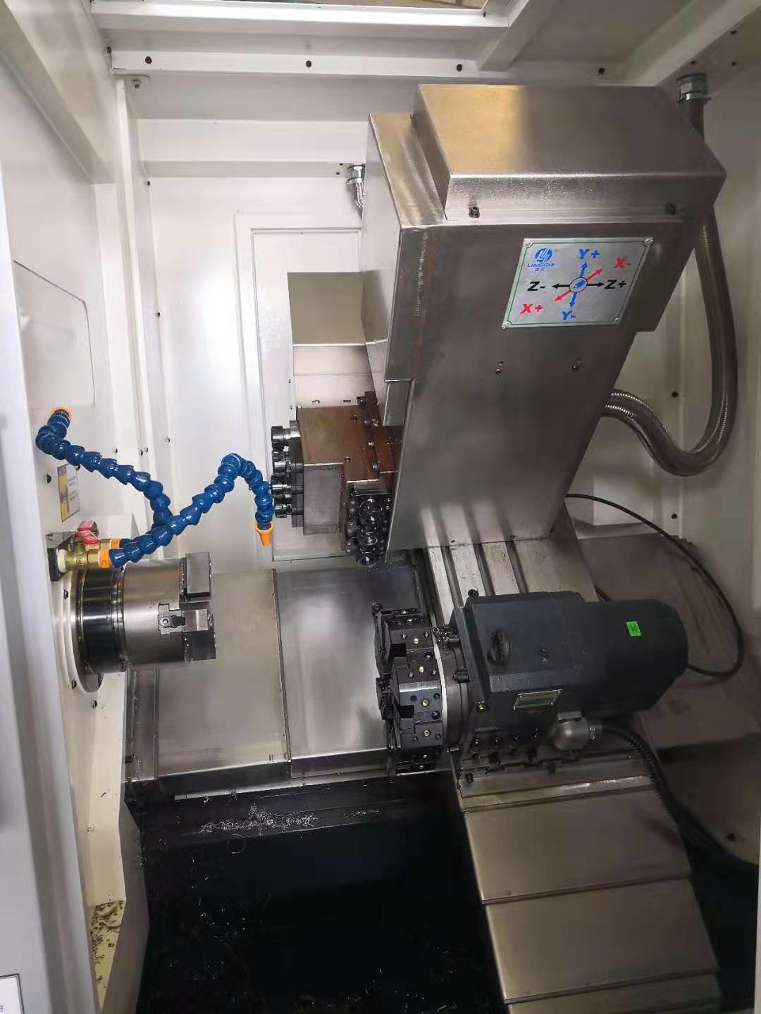 CNC lathe machine, horizontal cnc lathe, Shaft metal cutting machine, cnc turning lathe machine HTC-5661