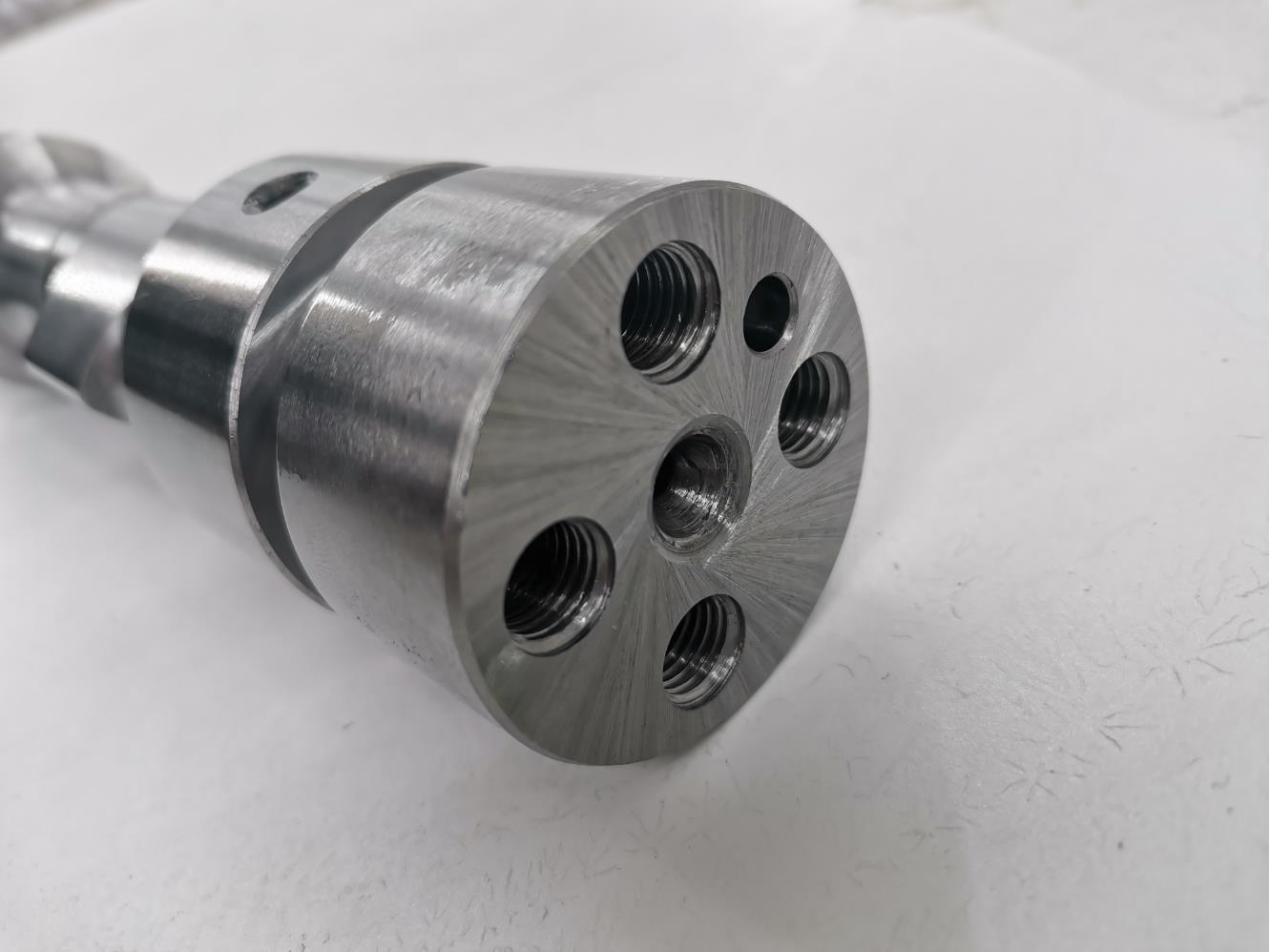 Standard Size Deutz TD226B WEICHAI WP6 WP4G TD226 Diesel Engine Spare Parts Cramshaft with and ISO9001 Certificate