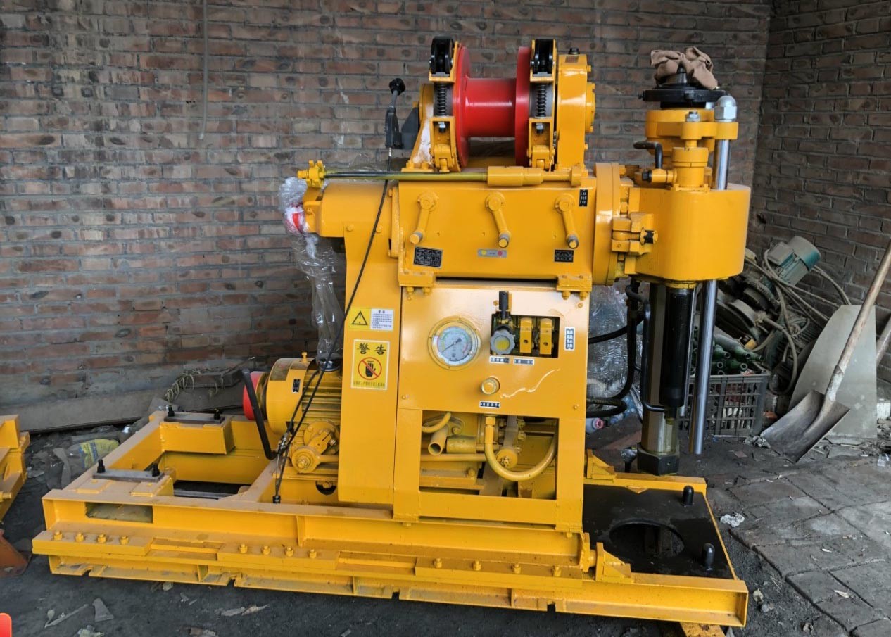 150m Depth Bore Hole Hydraulic Rotary Drilling Rig Portable