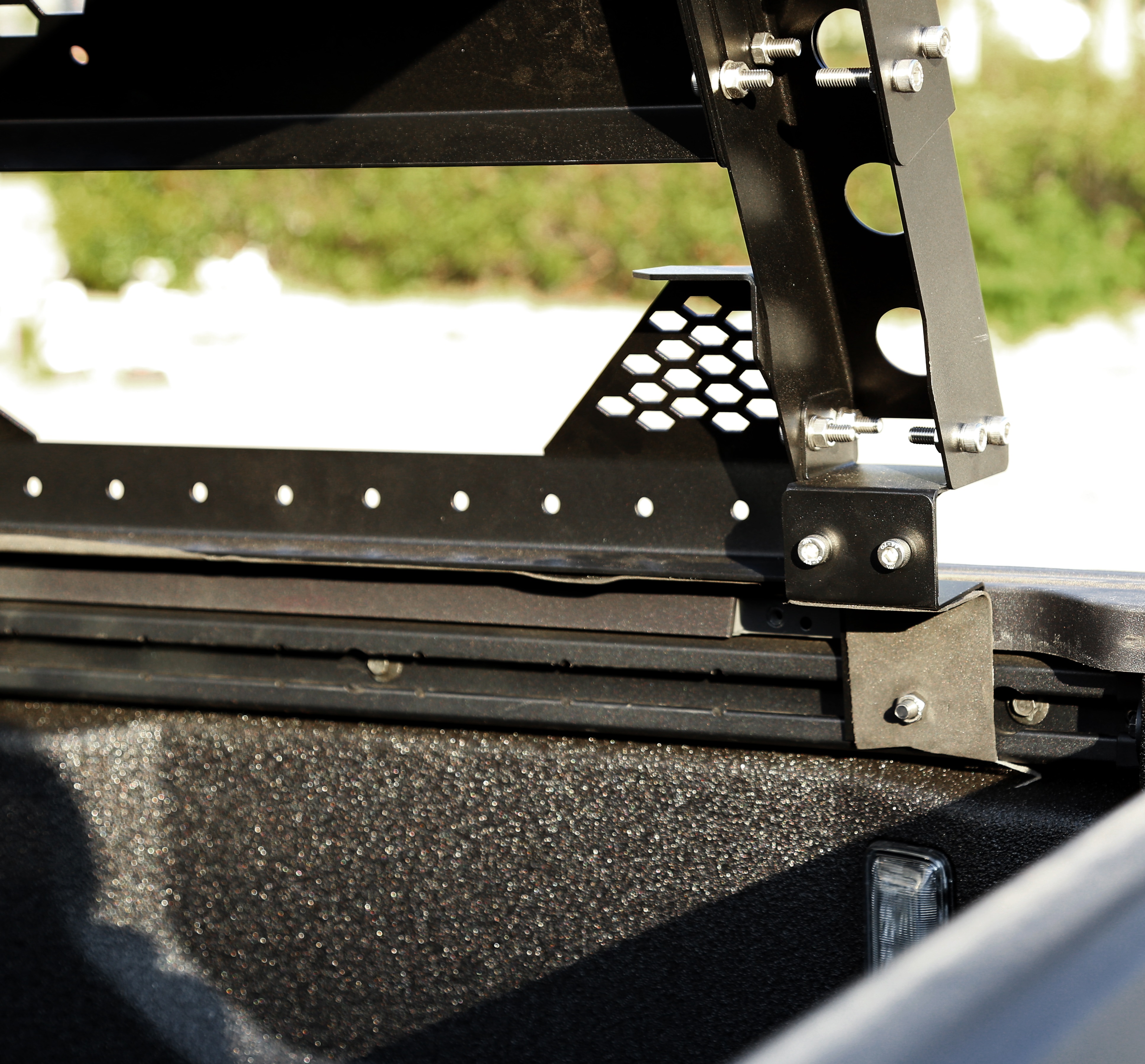 Pickup Truck Bed Rack System Customized for TOYOTA TRUCK and Made of Sturdy Aluminium