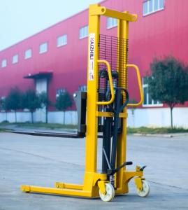 China Warehouse used hand pallt lifter 3000kg 1.6m hydraulic manual stacker for cargo lifting on sale