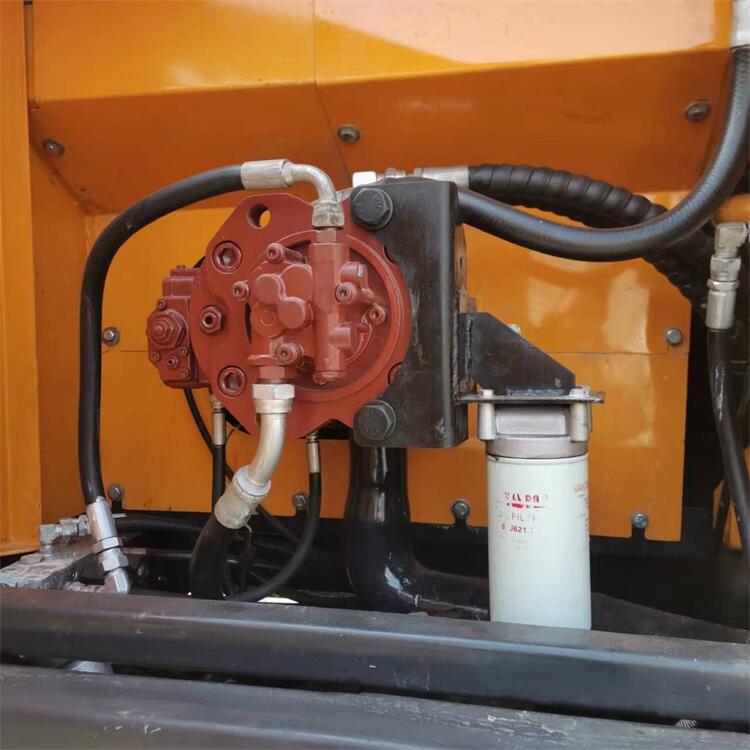 22000 KG Cummins Engine Used Hyundai R220 R220-9S Excavator in Shanghai Made in Korea