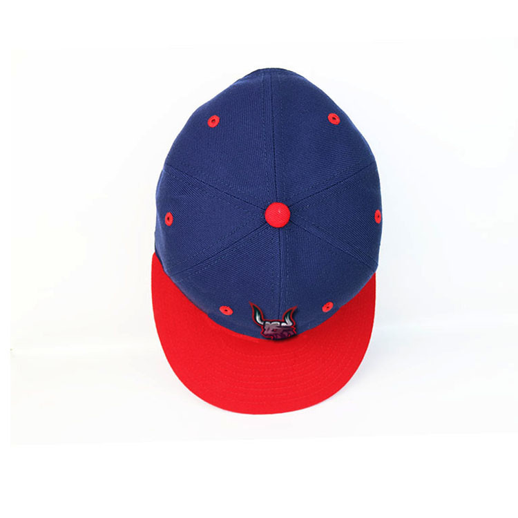 Customized Black 6 Panel Wool Snapback Caps 3D Rubber Printed Logo