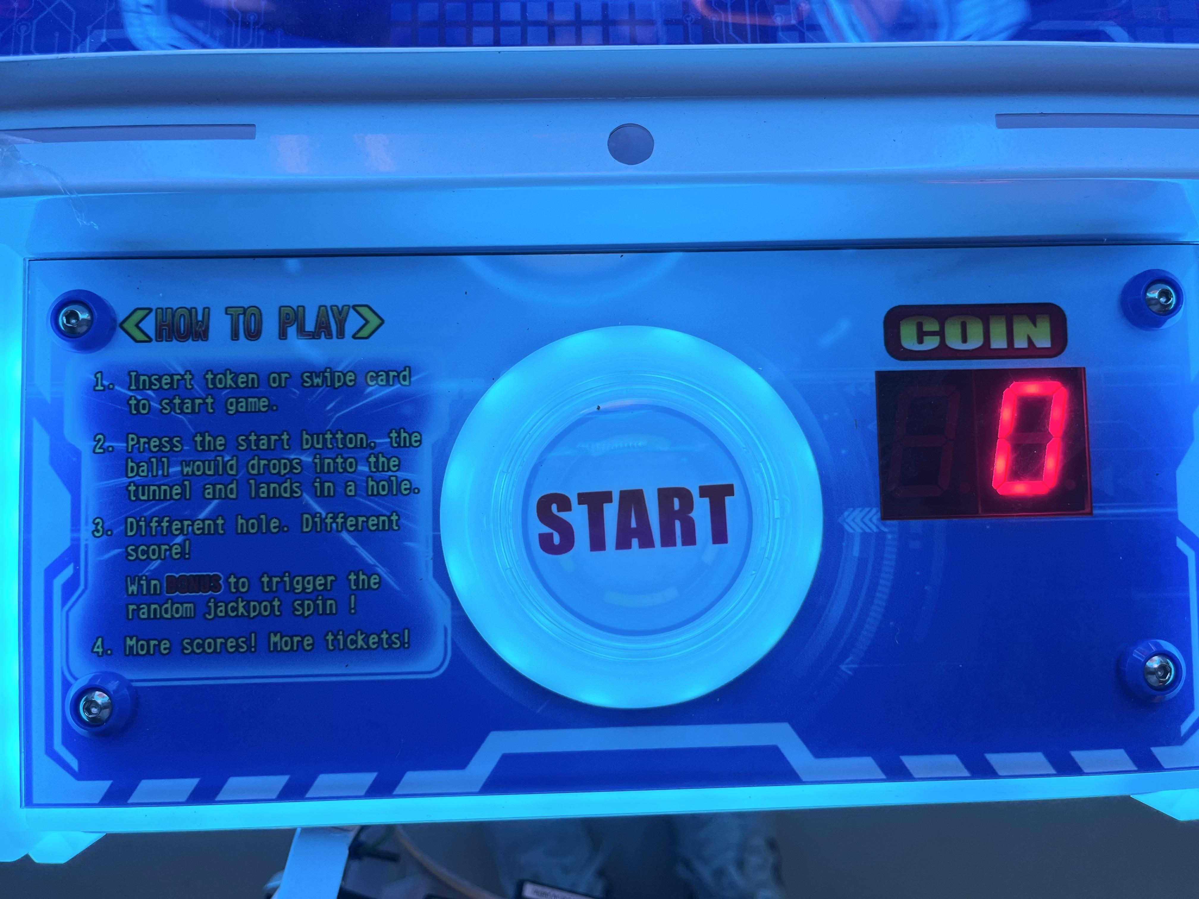Coin Operated Arcade Game Machine Super Tornado Catching Lottery Machine