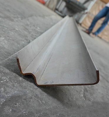 Sand Blasting 4.5mm Corten Steel C Type Z Type Shipping Container Bottom Side Rail Container Parts and Accessories