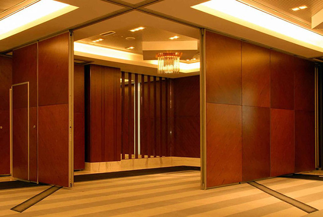 Modern Dry Leather Folding Wall Partition Soundproof Movable