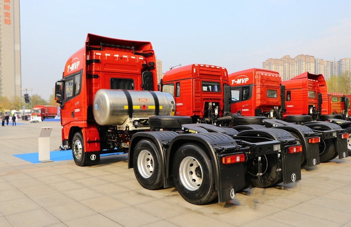 Shacman X3000 Tractor Truck Euro 5 For Your Transportation Efficiency Touch Screen None