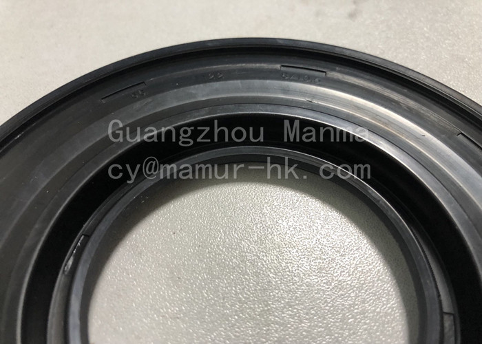 Rear Hub Outer Oil Seal ISUZU Chassis Parts For FRR 1-09625331-1