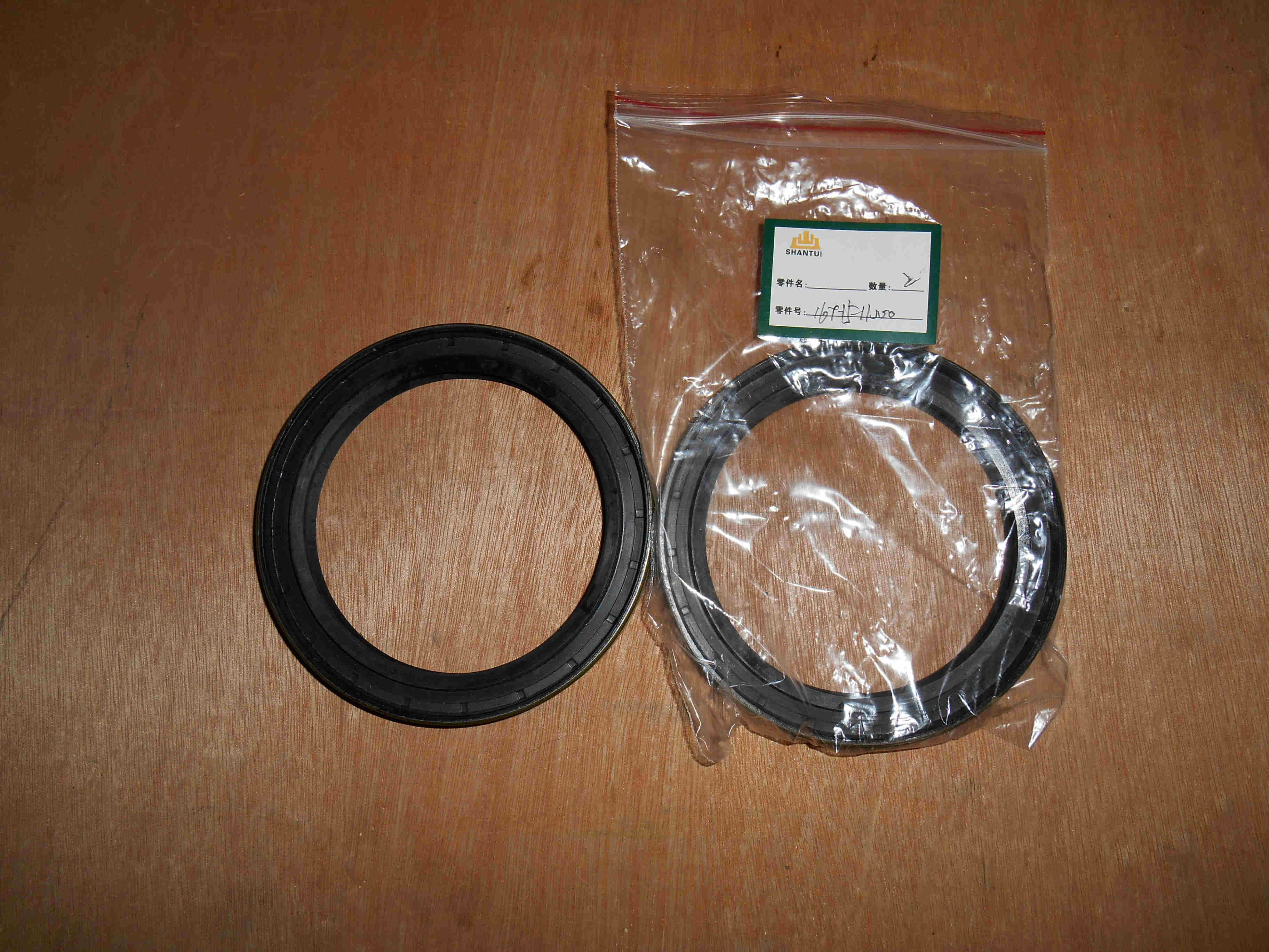 16Y-15-11000 Skeleton Oil Seal Bulldozer Spare Parts In Stock