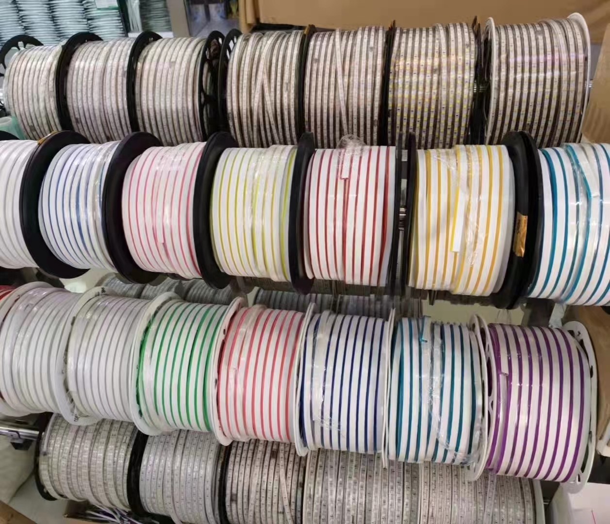 IP67 Material Intelligent LED Decorative Light String for Permanent Indoor and Outdoor