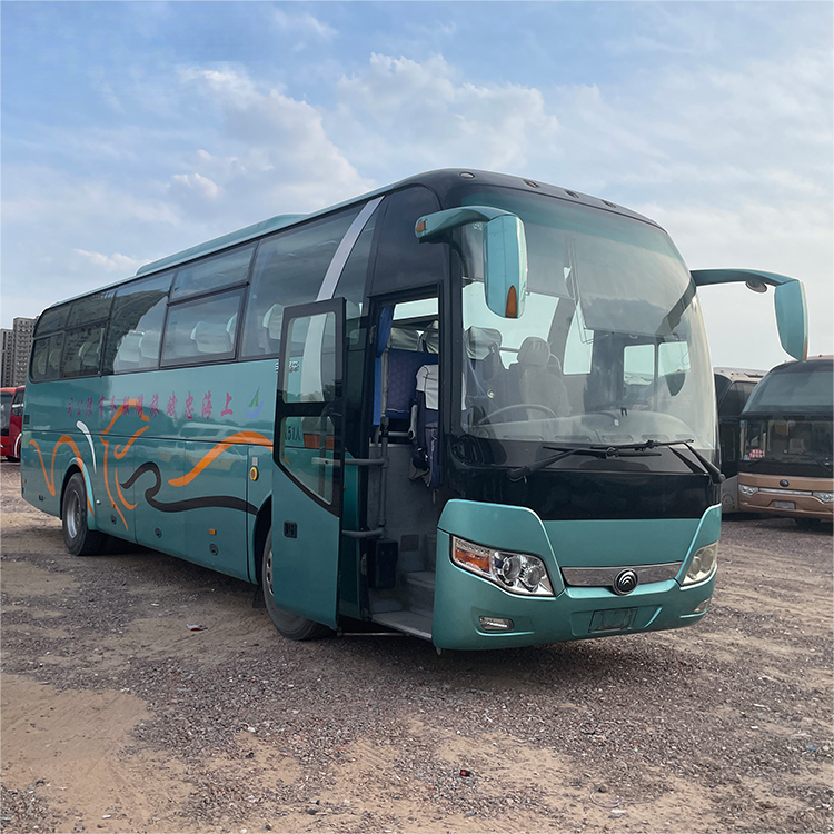 Africa Country Front Engine Yutong 30-35 Seats Used Bus with Car Entertainment System