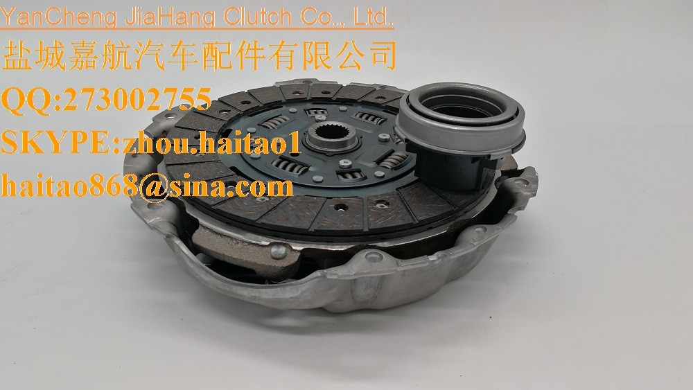 LAND ROVER DEFENDER 200/300TDI DIESEL CLUTCH KIT 3 PIECE VALEO. PART- LR009366G