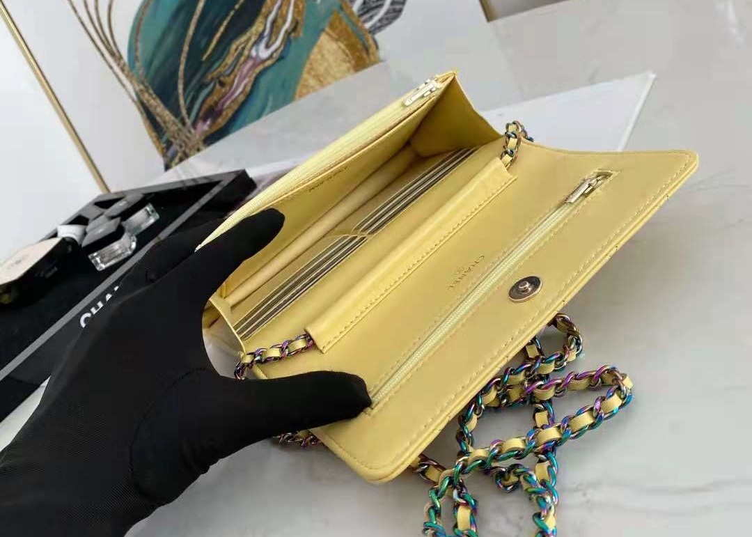 Inclined Shoulder Cowhide 19cm Luxury Brand Wallet With Chain
