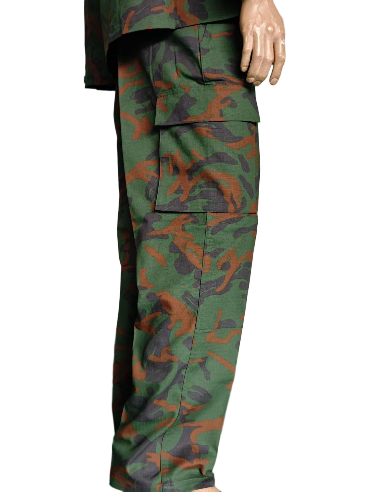 BDU Woodland Combat Uniform Multi Pocket System Tactical Uniform Clothing Custom made Forest Camouflage Tactical Clothing Set