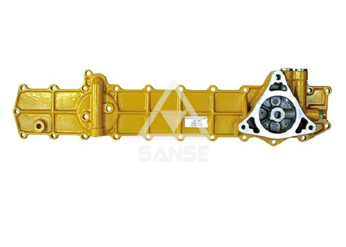 ME034573 Oil Cooler Cover 6D14 / 6D15 / 6D16 Excavator Engine Parts