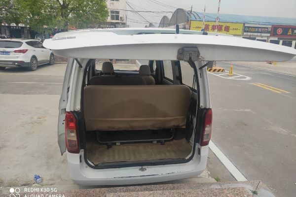 2016 Year 7 Seats Wuling Used Car Mini Bus Used Cars Gasoline Fuel LHD Drive
