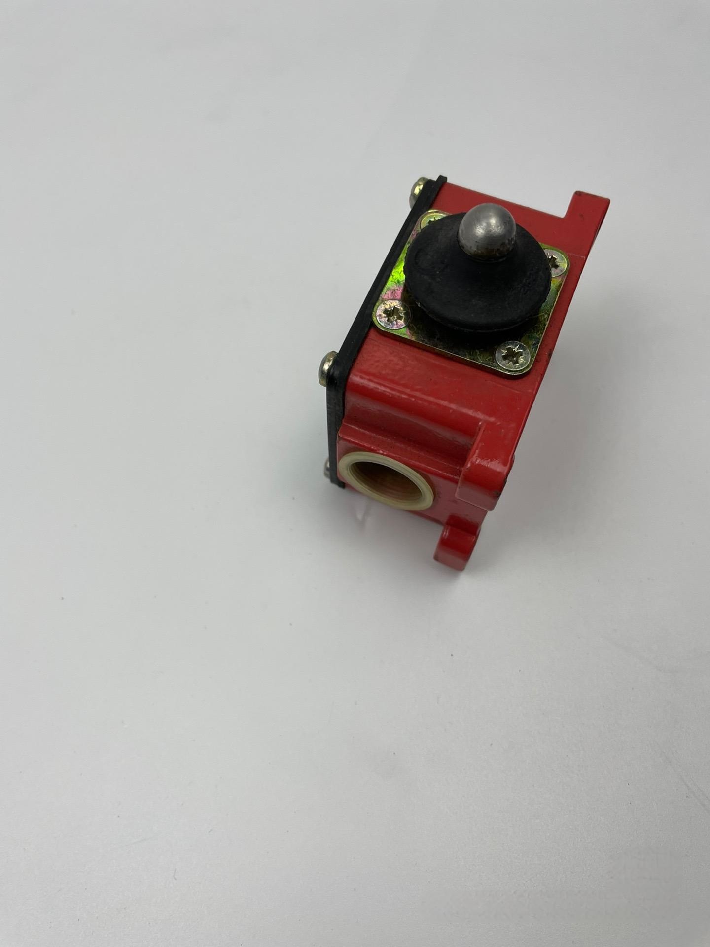 Putzmeister Pumps Boom Travel Limit Switch Customizable Eco Friendly PM Concrete Pump Spare Parts