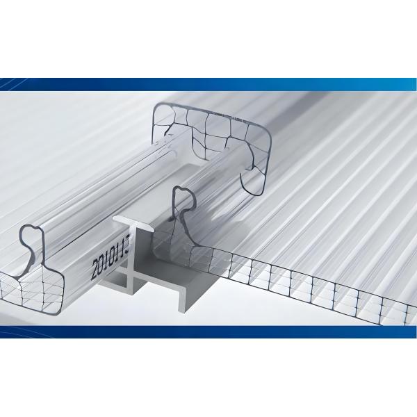 Four-Layer U-Lock Polycarbonate Sheet for Thermal Insulation Roofing