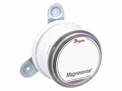 Dwyer MS Series Magnesense Differential Pressure Transmitter