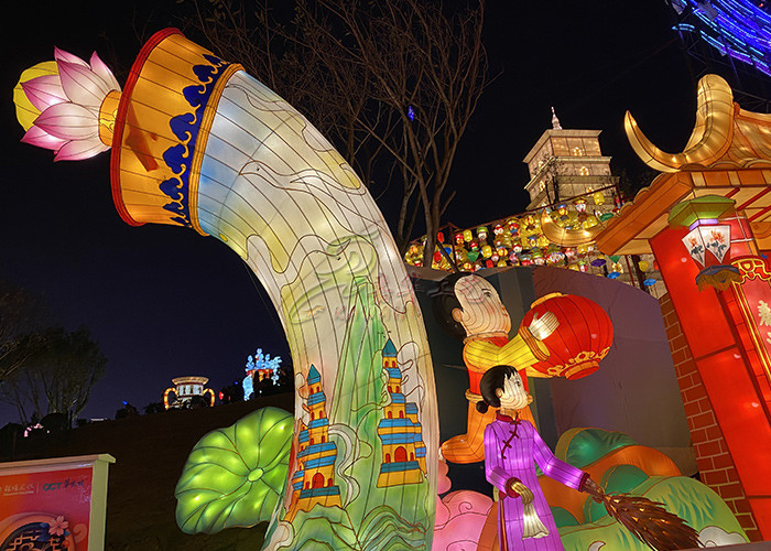 3 Metters Handmade Interactive Outdoor Chinese Lanterns Customized Made