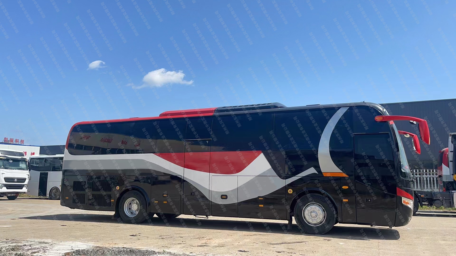 Congo Used ZK6117 Diesel Engine 47 Seats 50 Seats Passenger Coach Bus with Performance