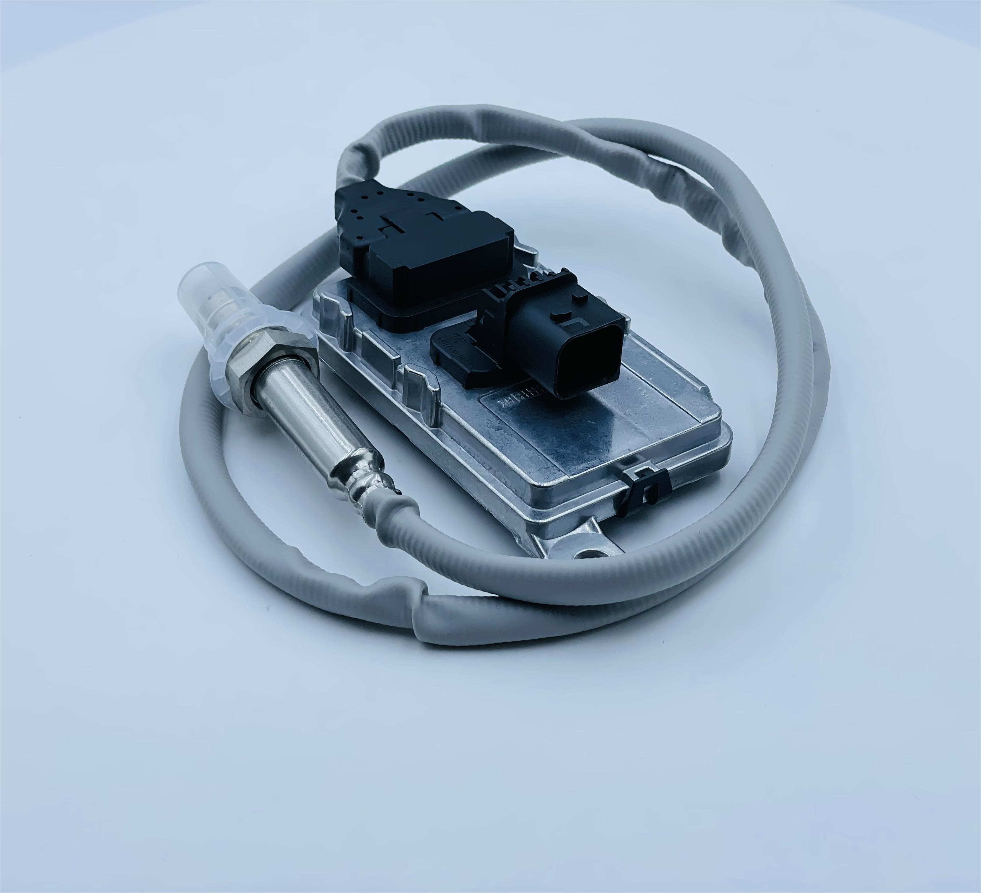 EURO6 Nitrogen Oxide NOX Sensor For DAF XF 5WK97344B 2006243