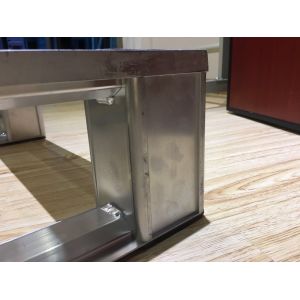 Lightweight Stackable Metal Pallets Space Saving 2500kg Static Load