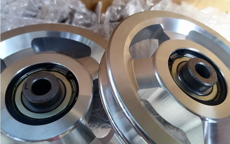 Commercial Alloy Material Gym Equipment Pulley Wheels For Health Clubs