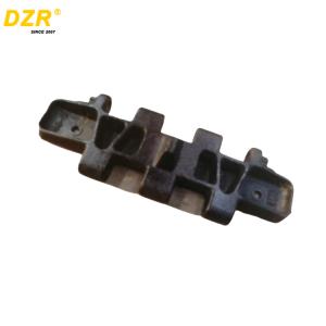 Quality Kobelco SK7065 Crane Track Shoe Black Heat-Treated Undercarriage for sale