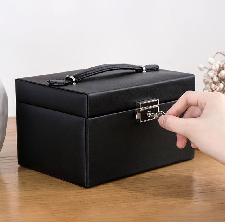 Luxury PU Leather Flannel Packaging Packing Storage Gift Box Case for Ring Earring Pendant Necklace Bracelet Bracelet Watch Cigar Perfume Jewelry Jewellery Set