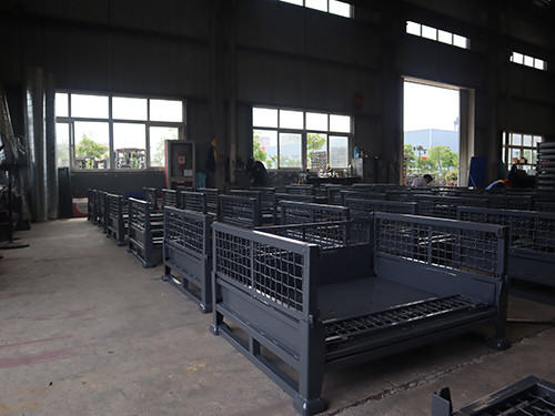 Move Collapsible Pallet Cage With Powder Coating And Galvanized Mesh Size 50mm X 50mm