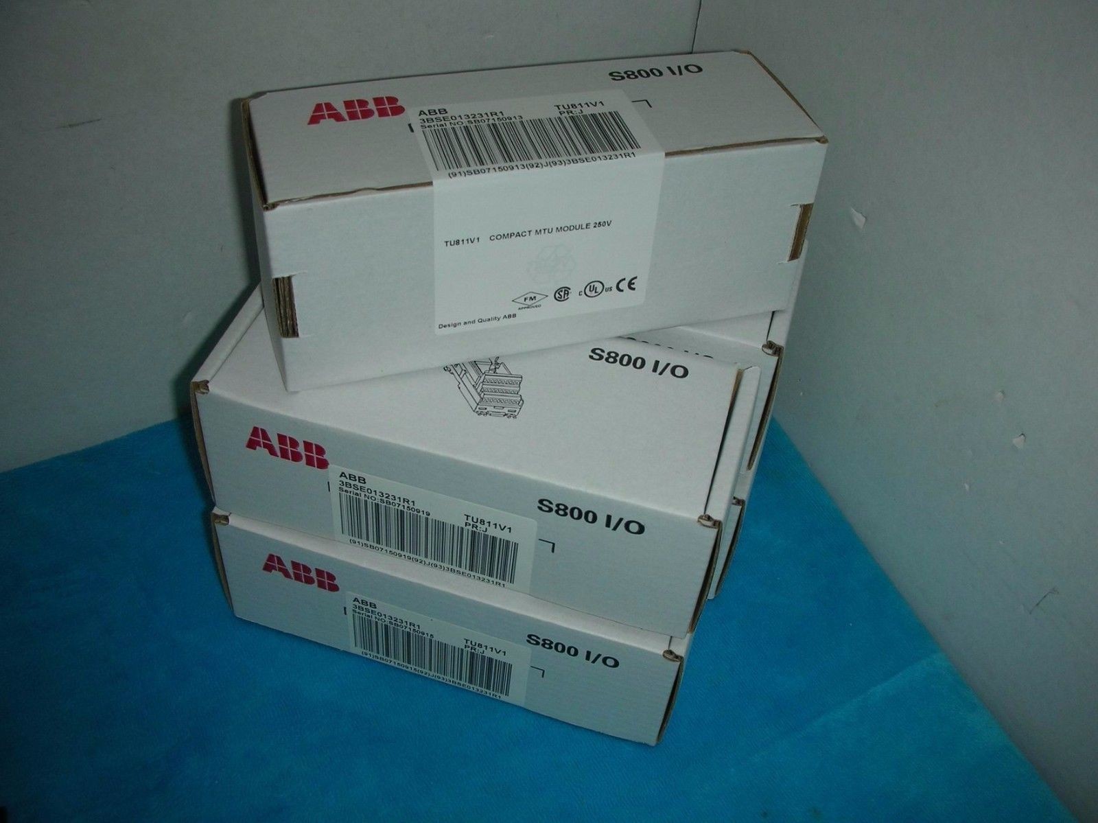 ABB OF 3BSE013231R1 TERMINATION MODULE COMPACT MODULE TU811V1 250V 3A MAX,NEW ORIGINAL.