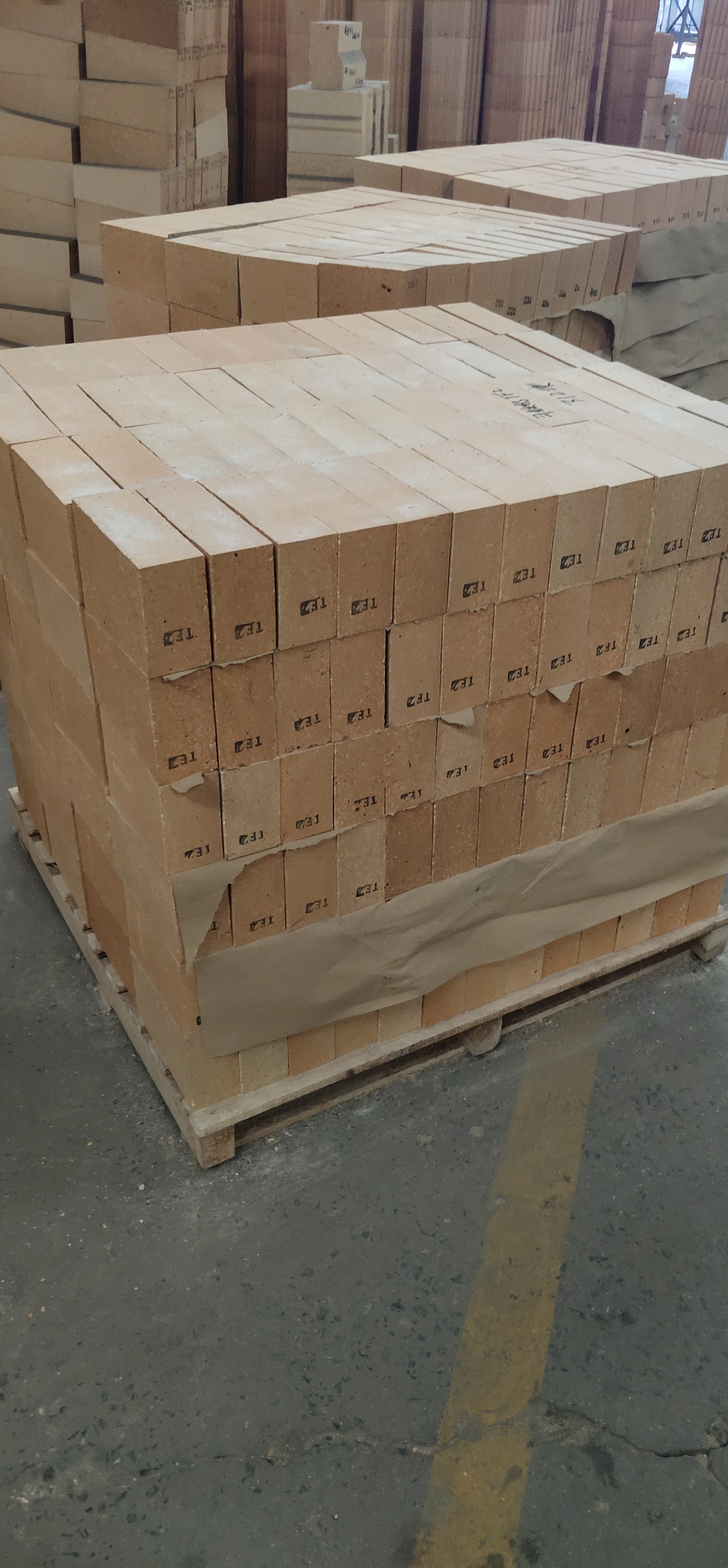 High Alumina Mullite Insulating Brick Lightweight Insulating Refractory Brick