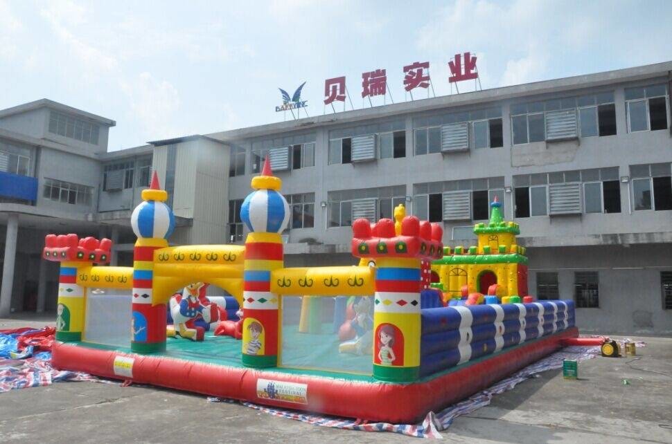 18OZ PVC Inflatable Bouncer House Colorful Blow Up Castle And Slide