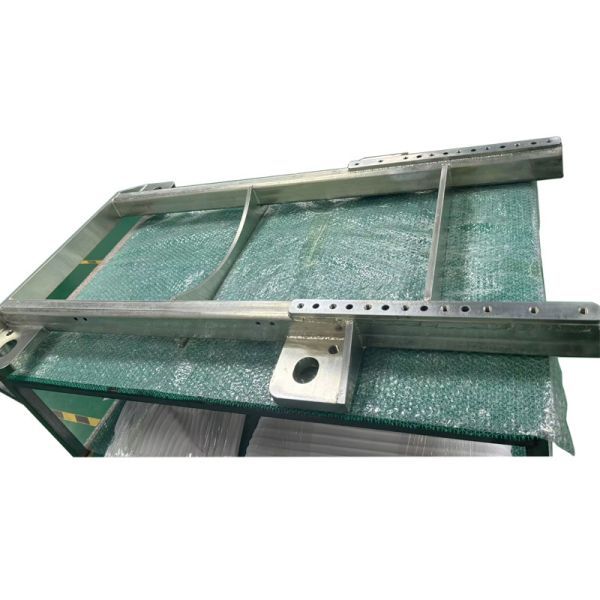 Precision welding of small metal parts