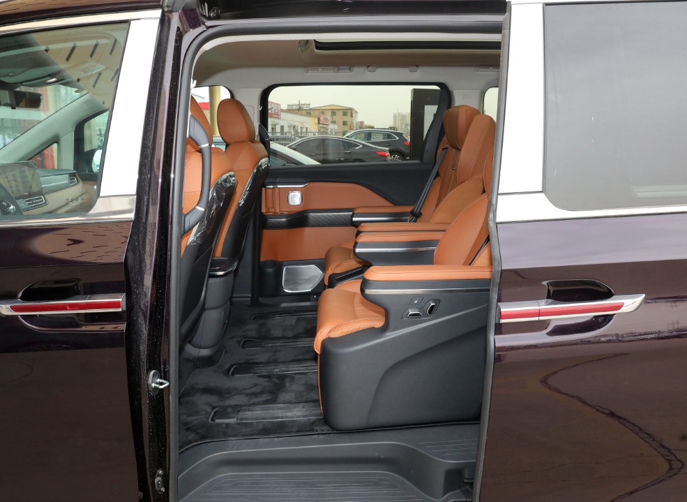 7 Seater Hongqi HQ9 Vehicle Automobile Business Reception 8 Speed