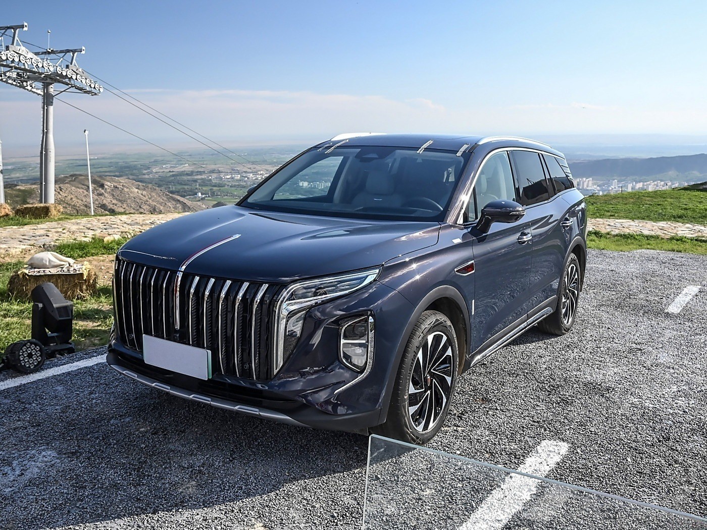 Hongqi HS7 Phev Car 2024 Gasoline Hongqi Electric Suv Plug In Hybrid Medium And Large Suv Hongqi Luxury Suv