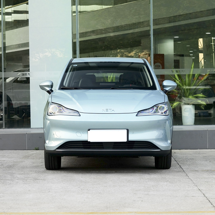 Made NETA V Sedan Sport Car Electric Car Nezha S Energy Vehicle for Adult Small SUV