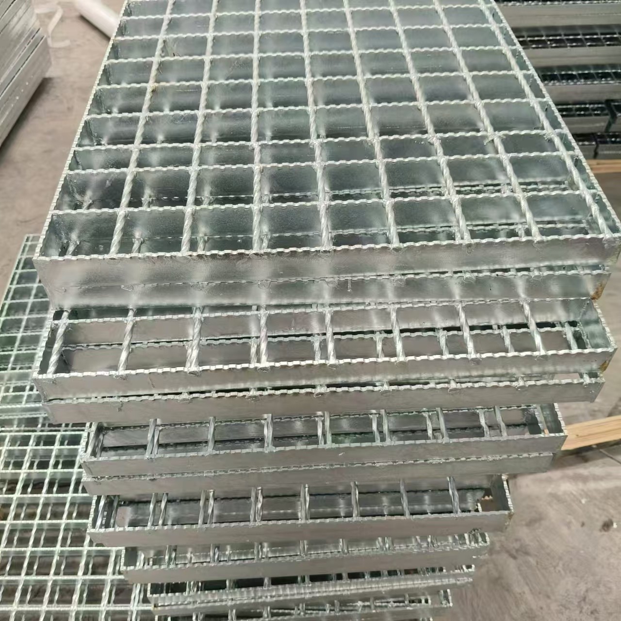 OEM Available Industrial Steel Grating for Various Customer Requirements