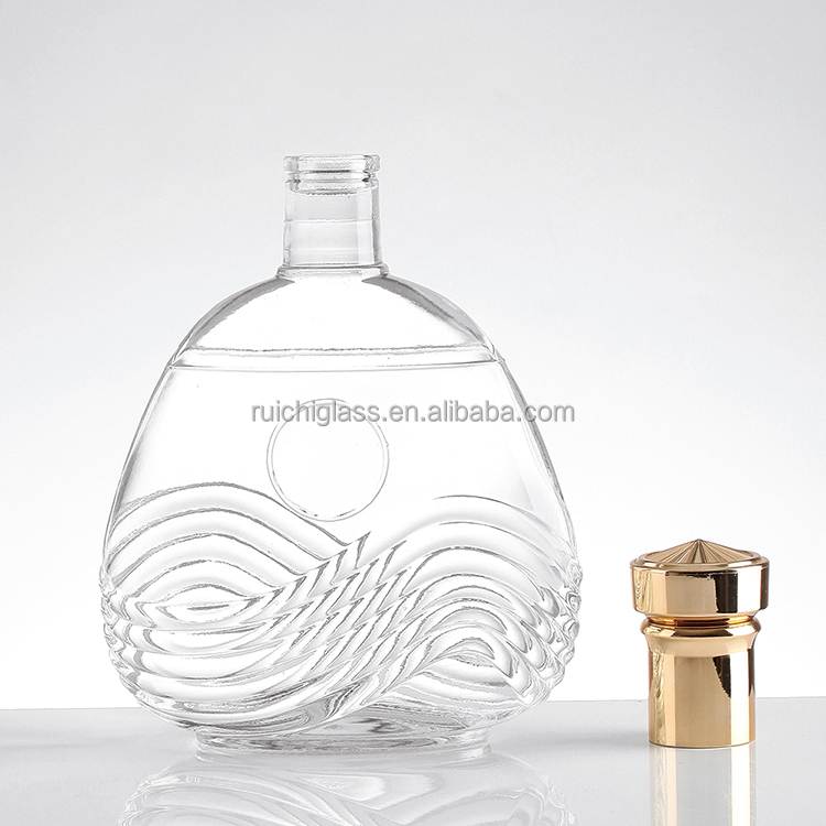 Transparent Vodka Bottles in Super Flint Glass for Brandy at and Embossed Design