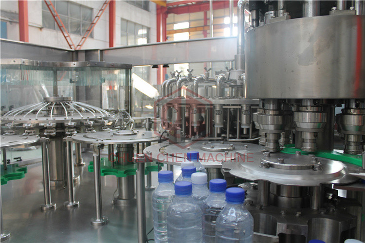 Complete A To Z Rinser Filler Capper Machine For 10000 - 20000BPH Mineral Water