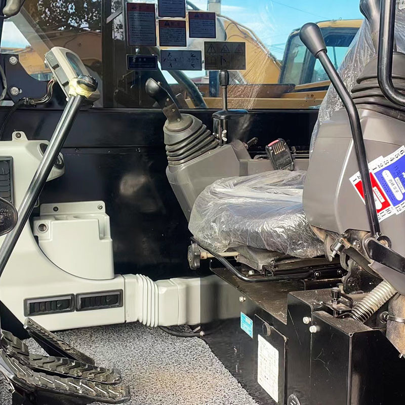 Used Caterpillar 307E2 small size Crawler Excavator 135L Fuel Tank 0.3m³ Bucket Capacity