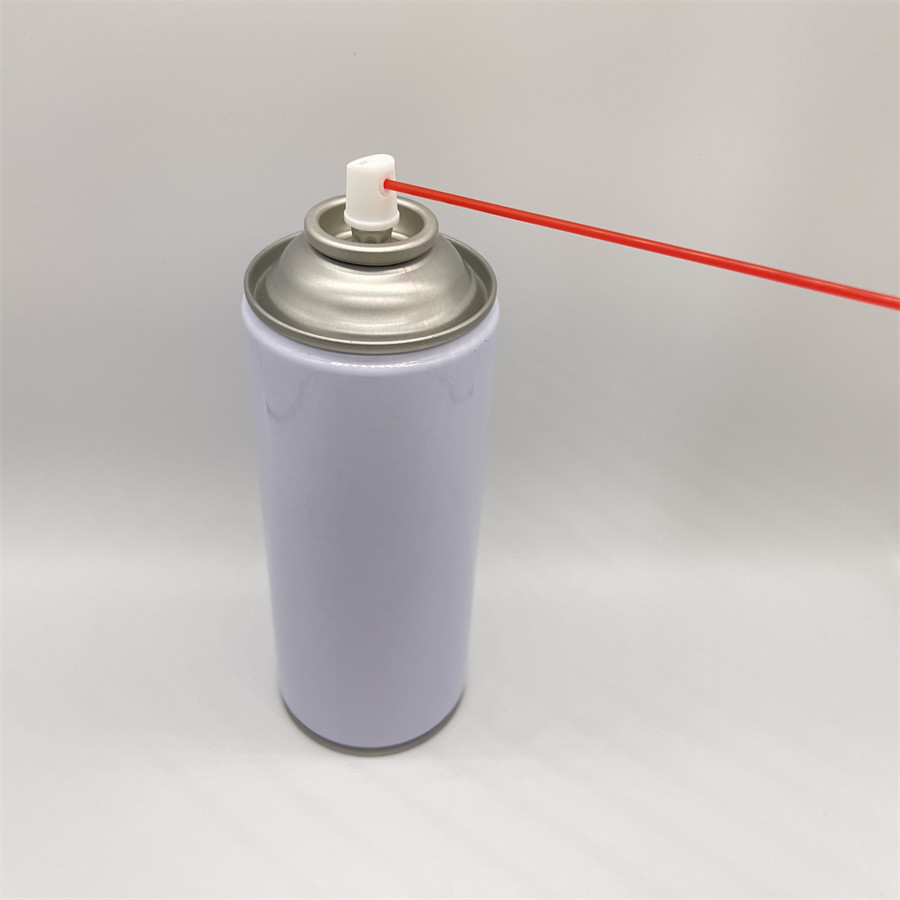 User-Friendly WD-40 spray valve for DIY enthusiasts with easy grip and multi-surface compatibility
