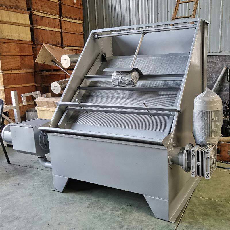 Stainless Steel Inclined Solid Liquid Separator Highly Efficient Dewatering Reliable Operation