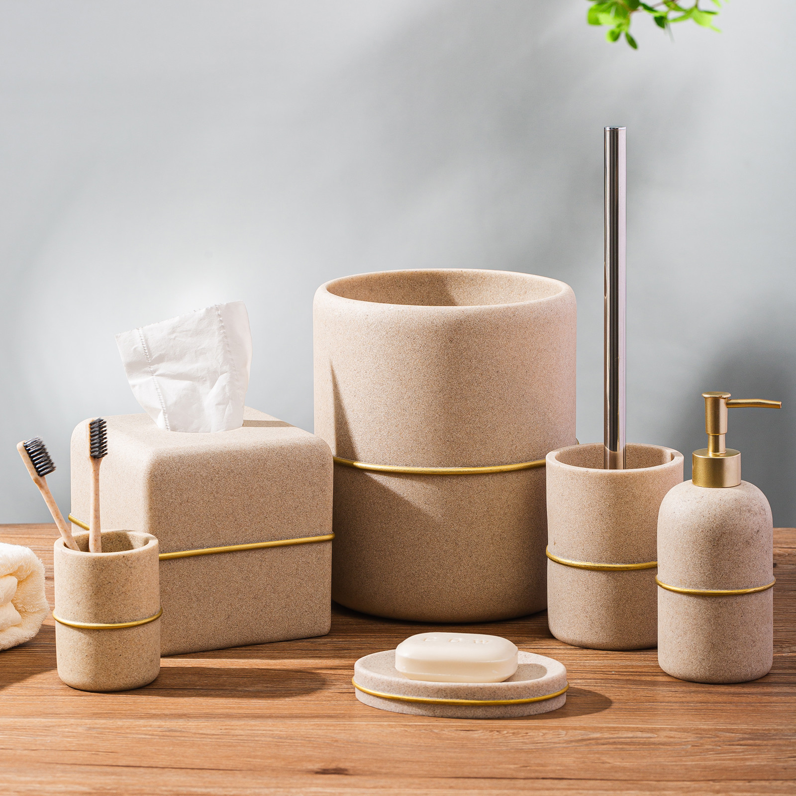 Gold Stripe Style Resin Soap Foam Dispenser Toothbrush Holder Bathroom Accessories