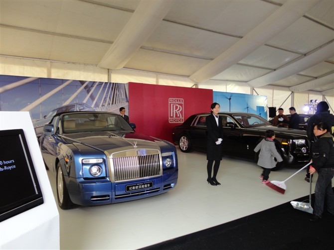 Customized Over 15 Years Life Span Marquee Party Tent For Car Parking Garage